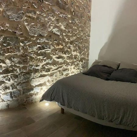 Jolie Appartement En Plein Centre Du Village Les Arcs-sur-Argens 外观 照片